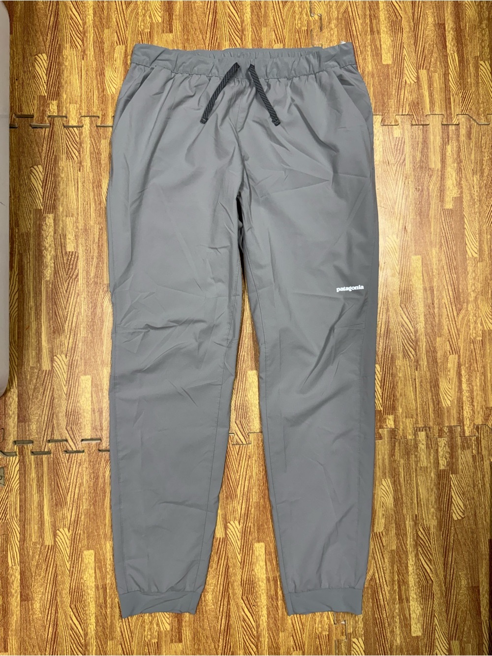 Patagonia Terrebonne Joggers Mens L Gray Lightweight Hiking Active Pants 24540